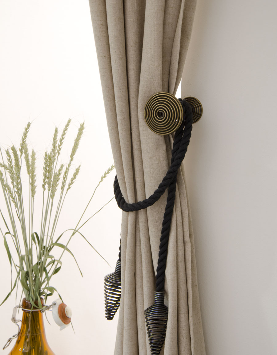 Balder tieback hook several colors Hasta Home Welcome