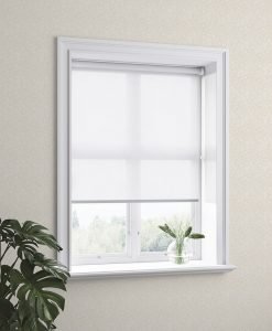 Blackout roller blind white Opal 38 mm, made-to-measure